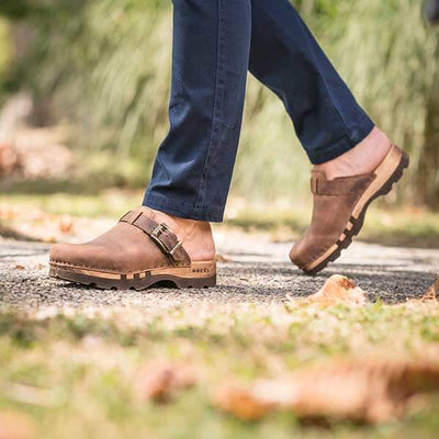 [Tabacco] Lukas Clogs Herren mit biegsamer nachhaltiger holzsohle, der bestseller, farbe: tabacco-braun, holzclogs woody, woody schuhe, woody shoes, handgemachte holzschuhe aus österreich, kärnten