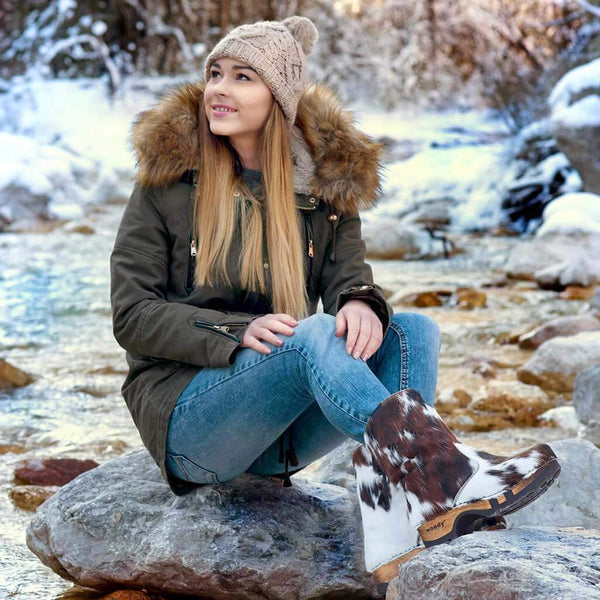 [Fell Natur] Rose Fell Damen Schlupfstiefel mit biegsamer nachhaltiger holzsohle, farbe: fell natur, holzclogs woody, woody schuhe, woody shoes, handgemachte holzschuhe aus österreich, kärnten