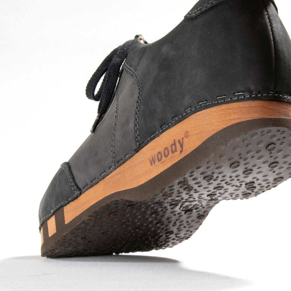 [Nero-Grigio] Sam Herren Clog Sneaker woody holzschuhe. herren clogs, flexible, biegsame holzsohle. holzclogs, sam sneaker clogs herren, männer clogs mit fussbett. woody leder clogs herren. holzclogs, echt leder holzschuhe bestellen.